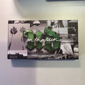 Urban Decay On the Run Palette in shade G Train